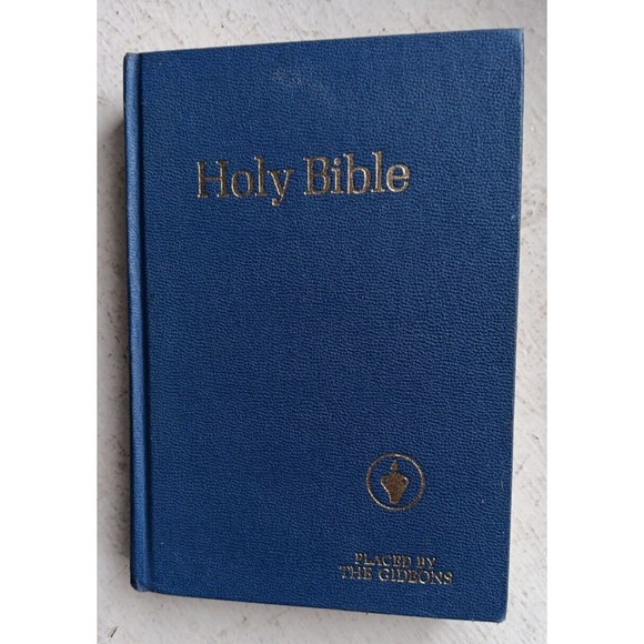 Holy Bible Gideons HC 1975 edition Blue Hard Cover New & Old Testament - Picture 13 of 14